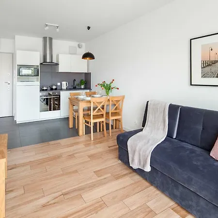 Hotel apartamentowy Sleepy3city Batorego 9 Gdynia