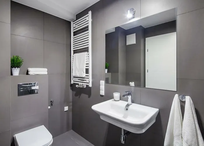 Hotel apartamentowy Sleepy3city Batorego 9 Gdynia